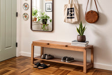 Holzbank Natu – 3 Sitzer Holzbank in Nussbaum-Optik